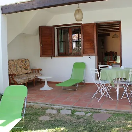 150 Tropicana Park Otel 2*